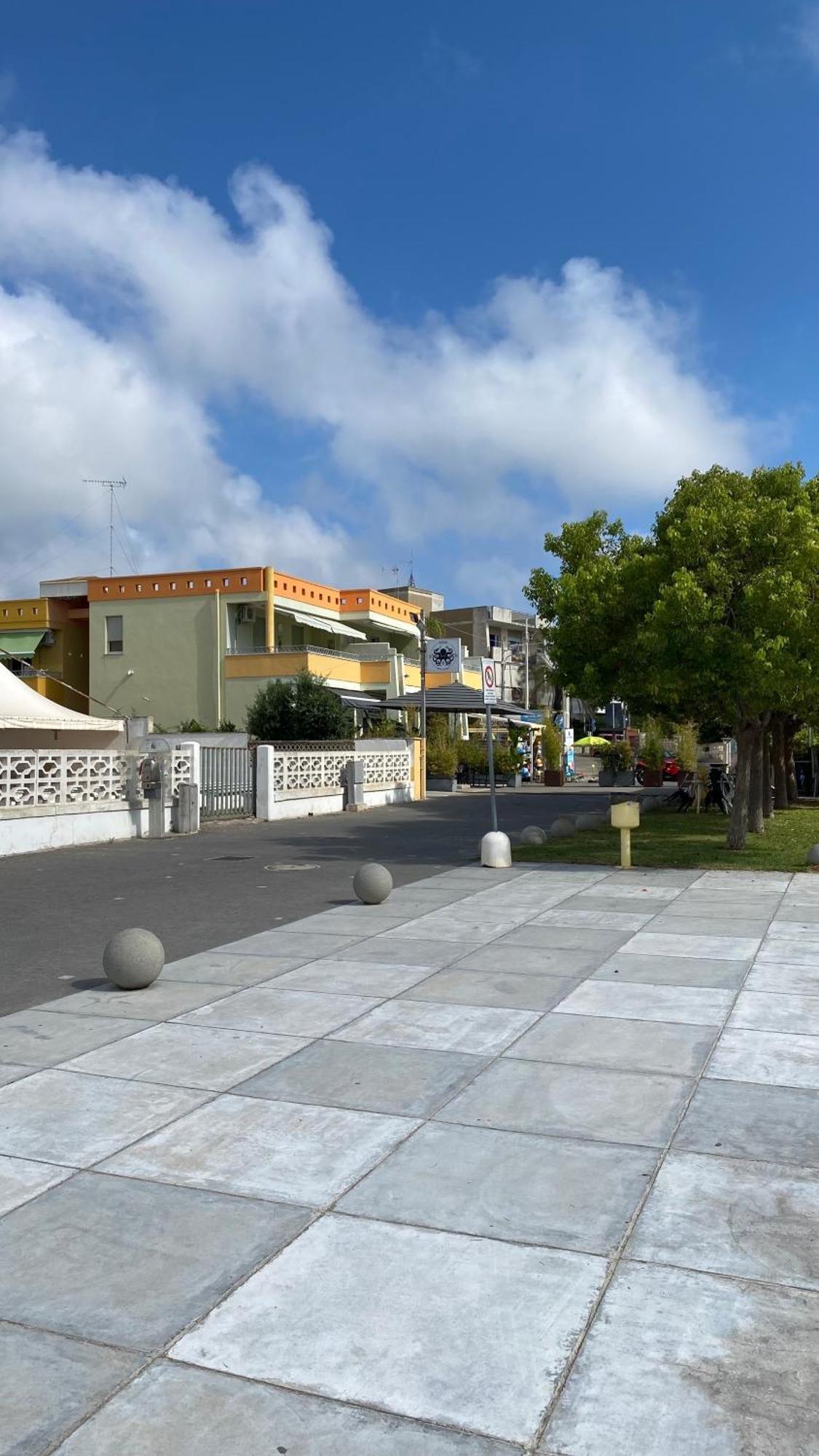 Casa Vacanze Torre Dell Orso Piazza 100M Dal Mare Torre dell'Orso Exteriér fotografie